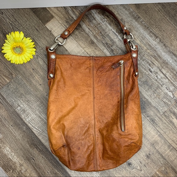 B Makowsky Genuine Leather Shoulder Bag - Picture 5 of 12